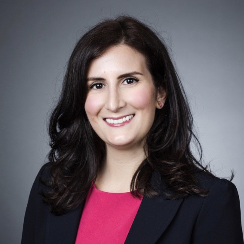 Susan-Kinney-Headshot_825x825