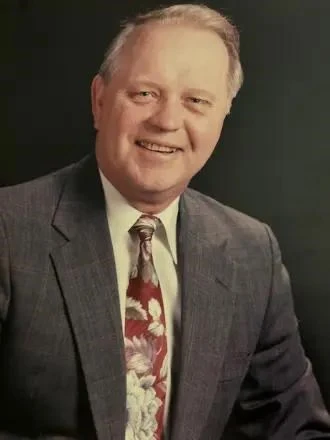 Headshot: H. “Howard” Krollfeifer, Jr.