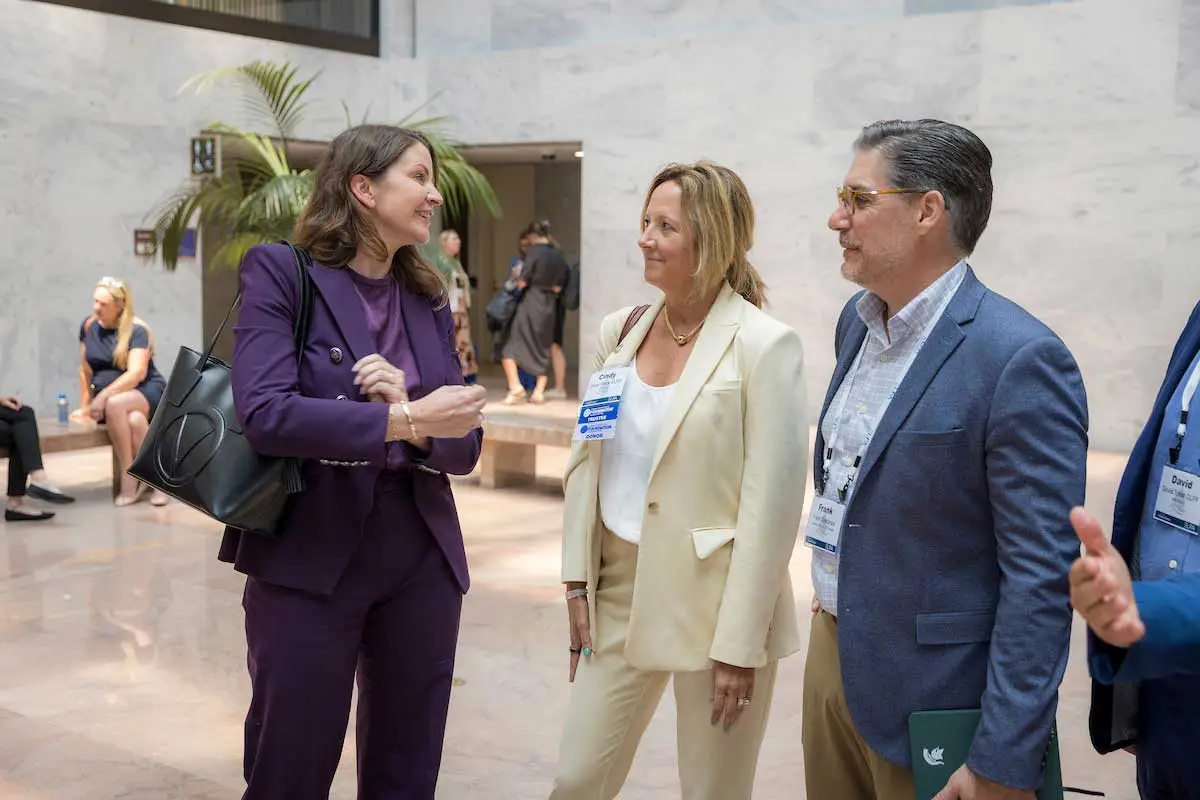 JWB-060325-ELFA-1224_1200x800