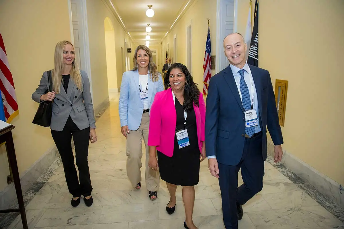 JWB-060325-ELFA-0619_1200